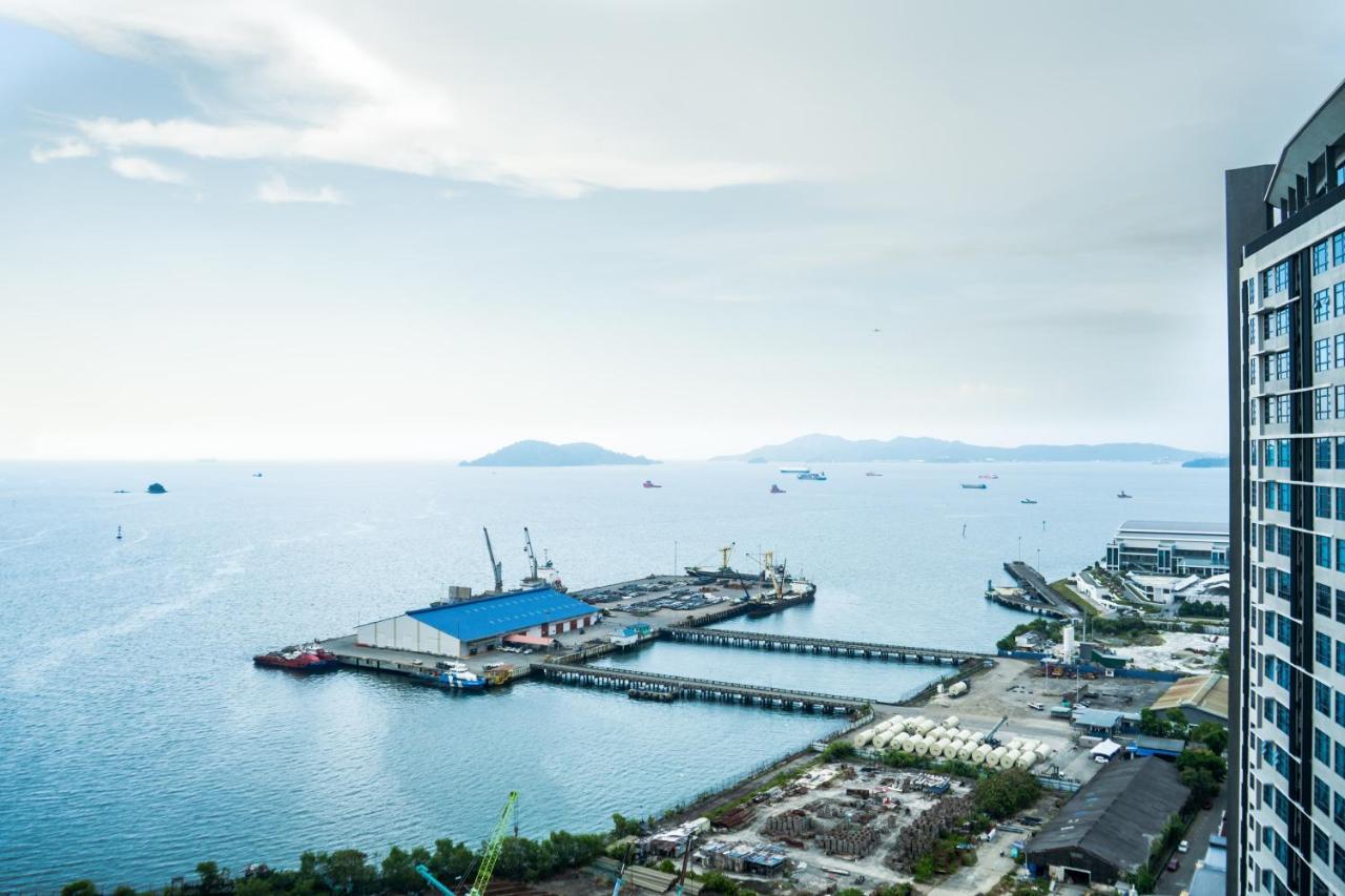 Jesselton Quay By Pinstay Кота-Кинабалу Экстерьер фото